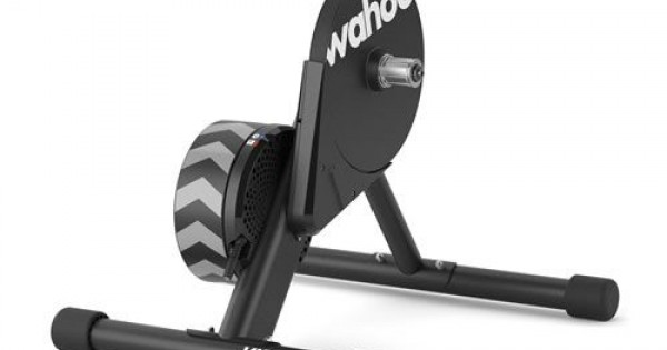 Wahoo KICKR CORE trainer